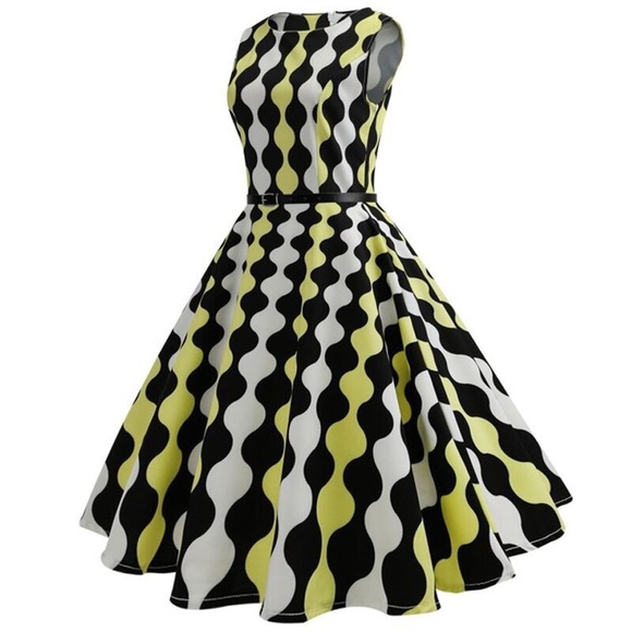 Vintage style dress - Picture 2 of 4